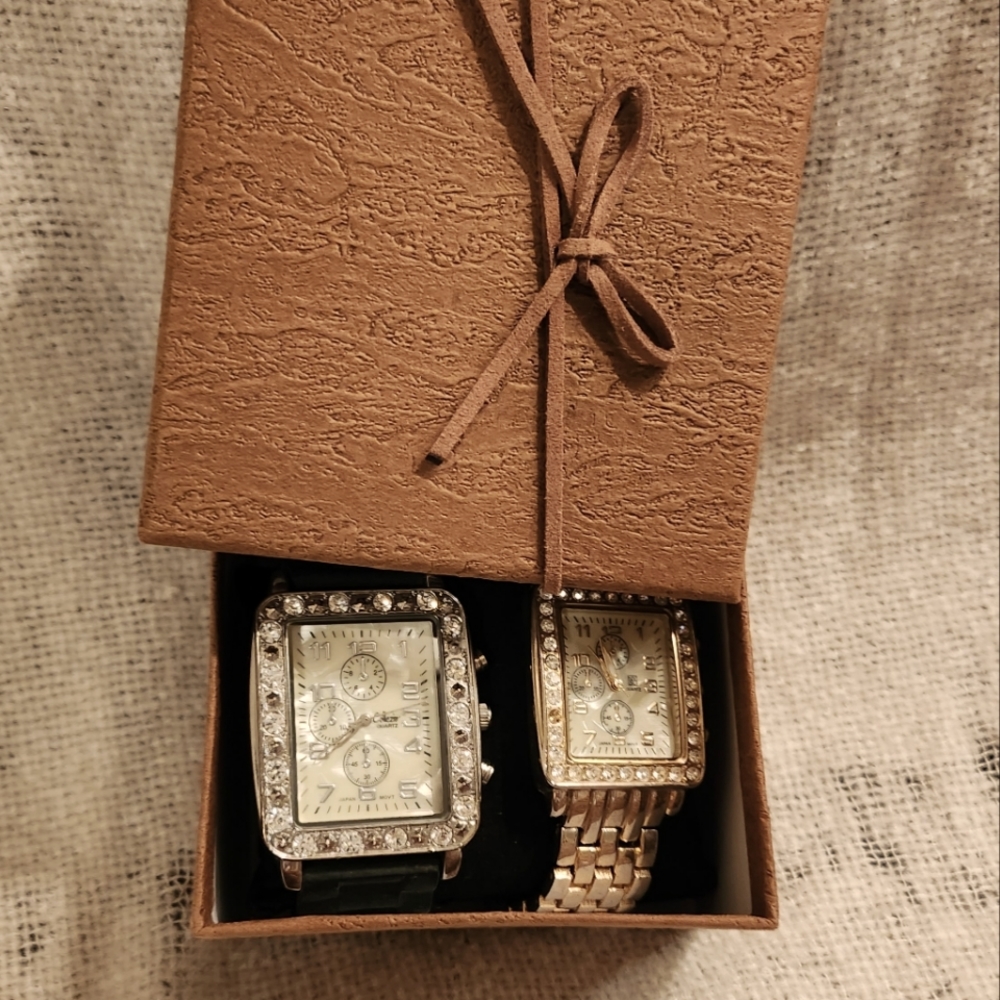 Wristwatches 2 crystal embellished gorgeous watches
